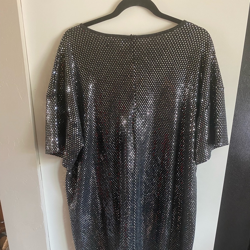 Boohoo size 14 sequin dress - Picture 2 of 2